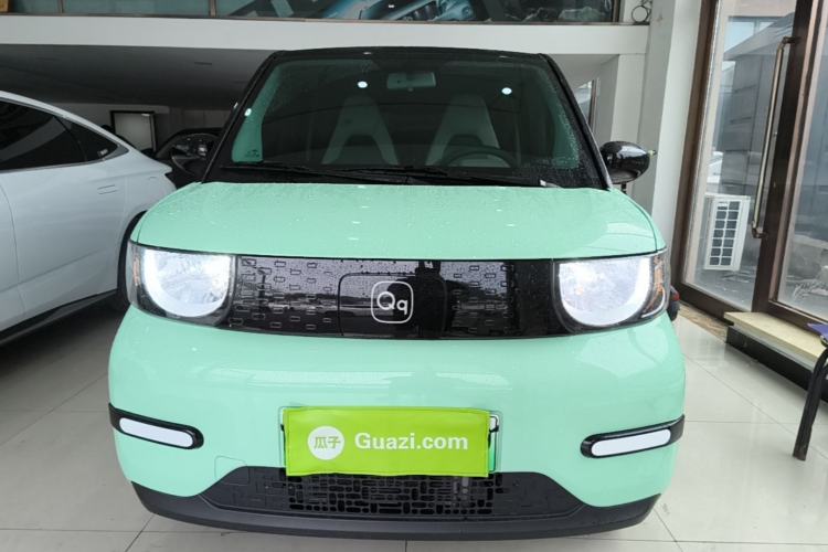 Used Chery QQ Ice Cream 2024 Edition Youth Version 120km Milkshake Front