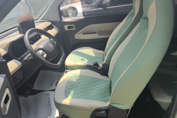 Used Chery QQ Ice Cream 2024 Youth Edition 205km Milkshake Left Front Seat