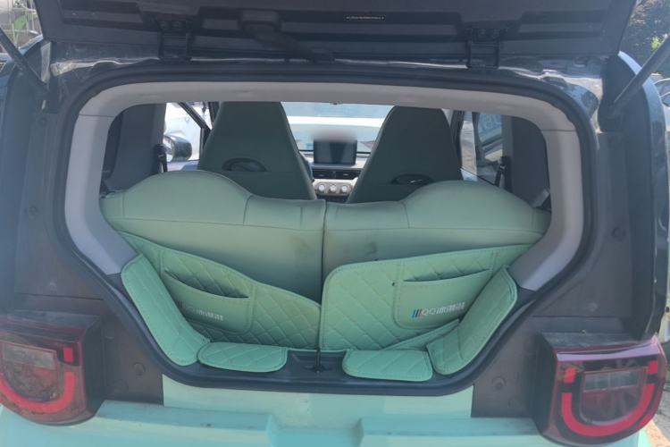 Used Chery QQ Ice Cream 2024 Youth Edition 205km Milkshake Trunk