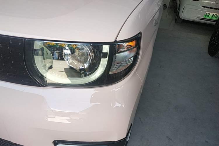 Used Chery QQ Ice Cream 2024 Edition Youth Version 205km Sundae Left Front Headlight