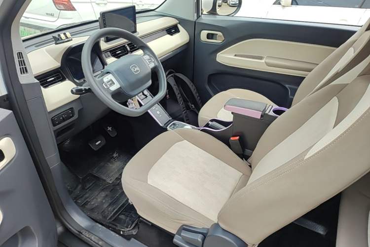 Used Chery QQ Ice Cream 2024 Edition Youth Version 205km Sundae Left Front Seat