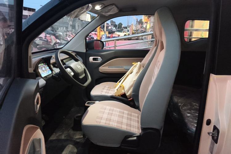 Used Chery QQ Ice Cream 2024 Edition Youth Version 205km Sundae Left Front Seat