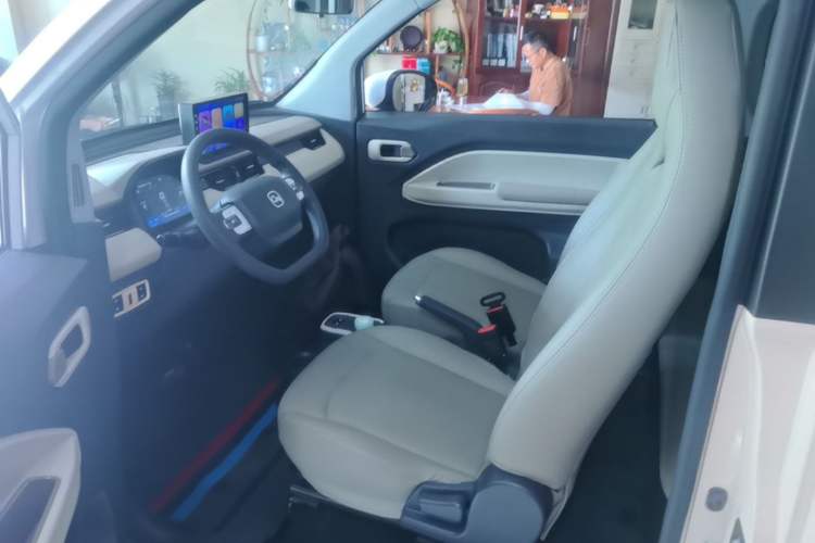 Used Chery QQ Ice Cream 2024 170km Sundae Left Front Seat
