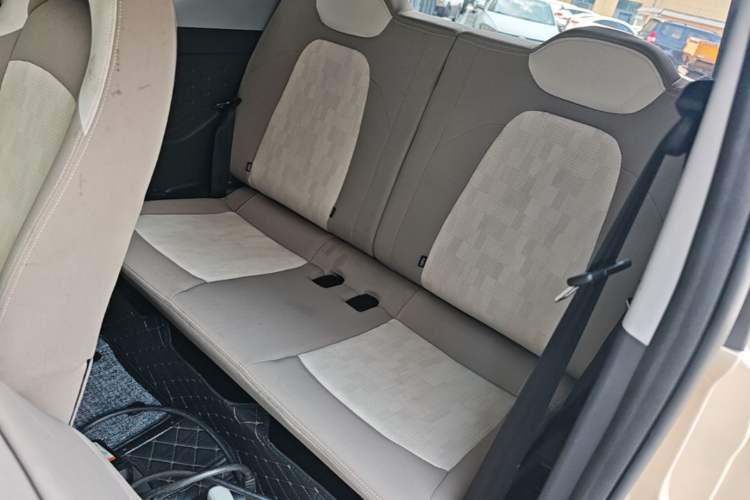 Used Chery QQ Ice Cream 2024 170km Sundae Left Rear Seat