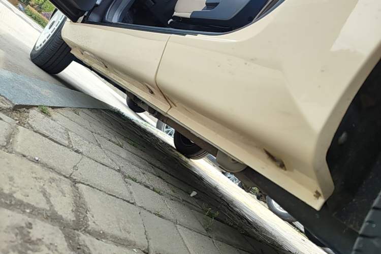 Used Chery QQ Ice Cream 2024 Edition Youth Version 205km Sundae Left Side Sill