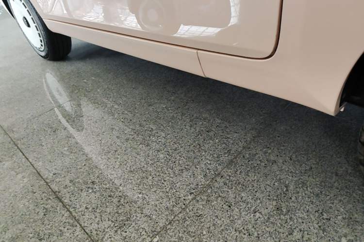 Used Chery QQ Ice Cream 2024 Edition Youth Version 205km Sundae Left Side Sill