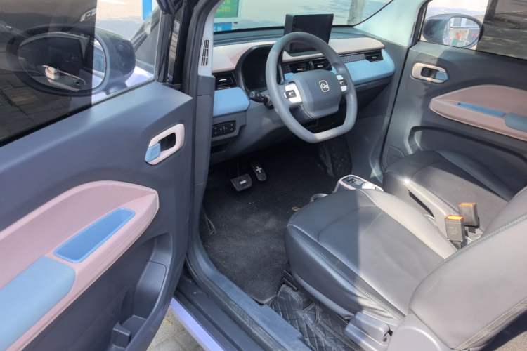Used Chery QQ Ice Cream 2024 205km Sundae Driver Seat