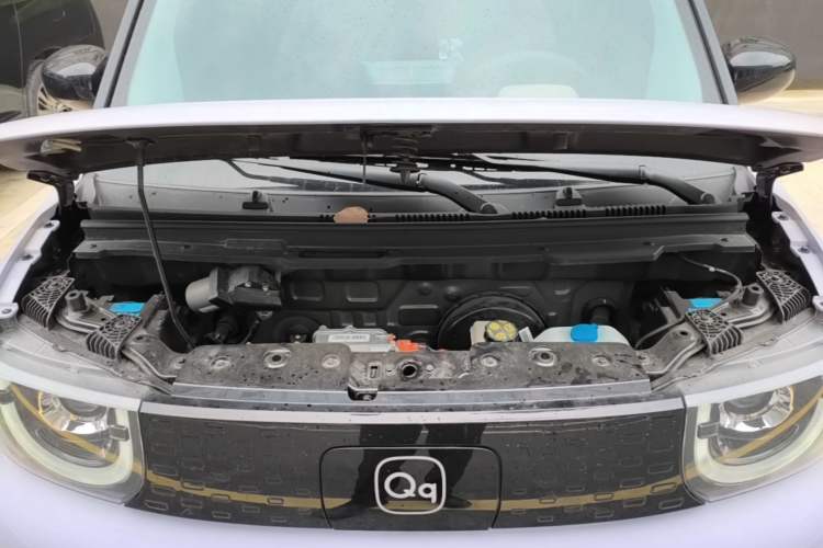 Used Chery QQ Ice Cream 2024 Edition Youth Version 205km Sundae Engine Bay