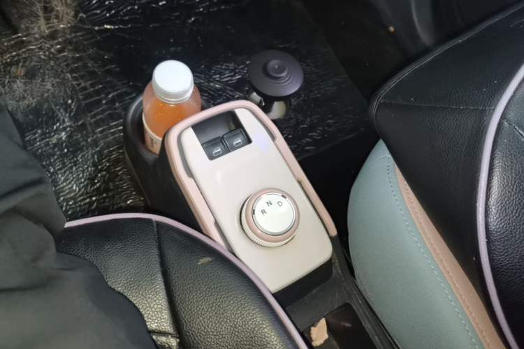 Used Chery QQ Ice Cream 2024 170km Sundae Gear Lever
