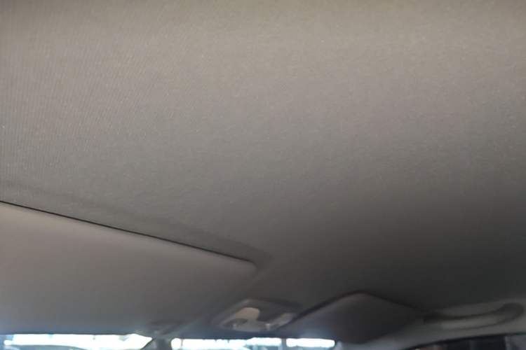 Used Chery QQ Ice Cream 2024 Edition Youth Version 205km Sundae Headliner