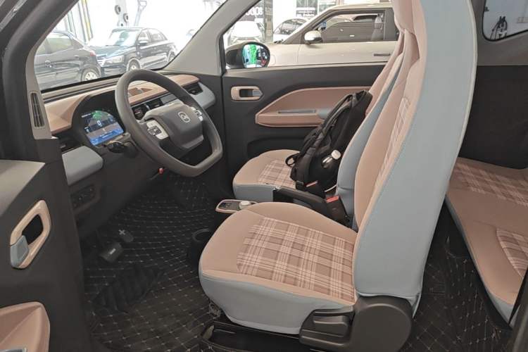 Used Chery QQ Ice Cream 2024 Facelifted 205km Sundae Left Front Seat