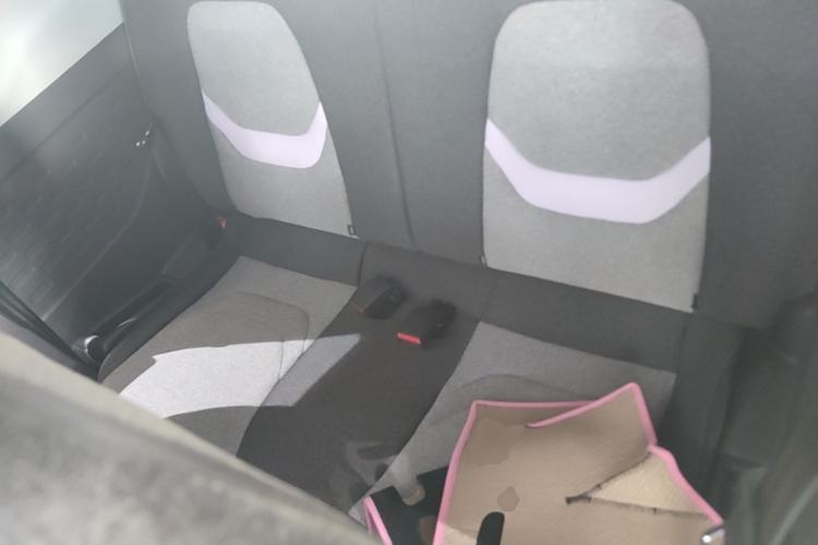 Used Chery QQ Ice Cream 2024 170km Milkshake Left Rear Seat