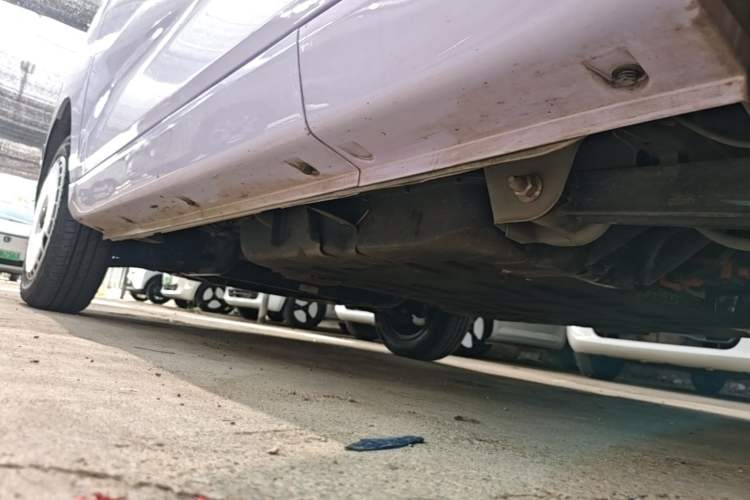 Used Chery QQ Ice Cream 2024 120km Milkshake Left Side Sill
