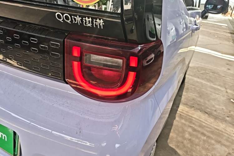 Used Chery QQ Ice Cream 2024 120km Milkshake Right Rear Taillight