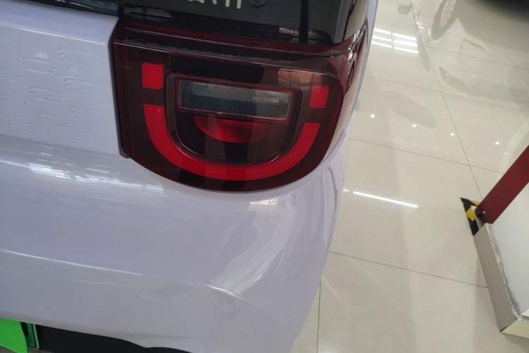 Used Chery QQ Ice Cream 2024 170km Milkshake Right Rear Taillight