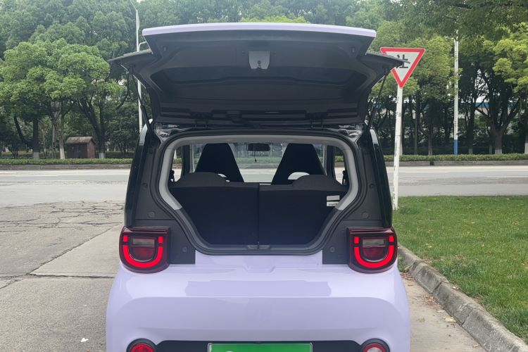Used Chery QQ Ice Cream 2024 170km Milkshake Trunk