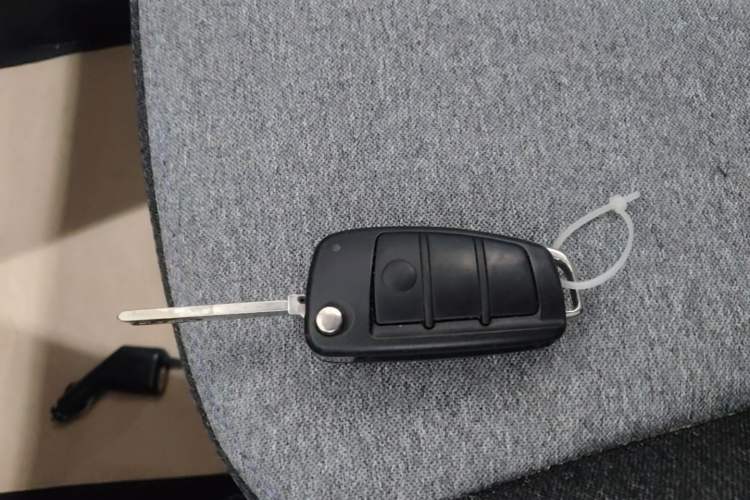 Used Chery QQ Ice Cream 2024 170km Milkshake Vehicle Key