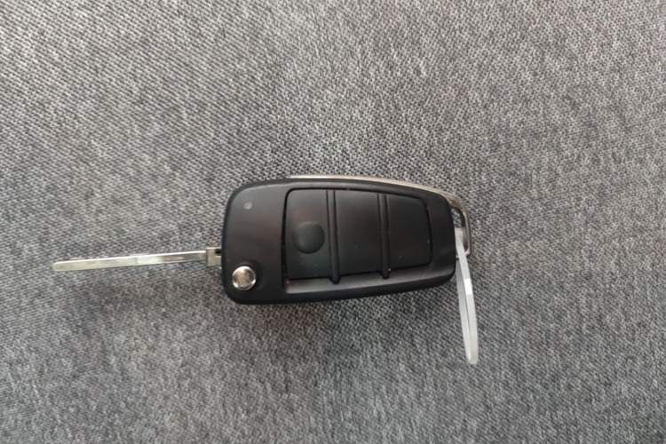 Used Chery QQ Ice Cream 2024 170km Milkshake Vehicle Key