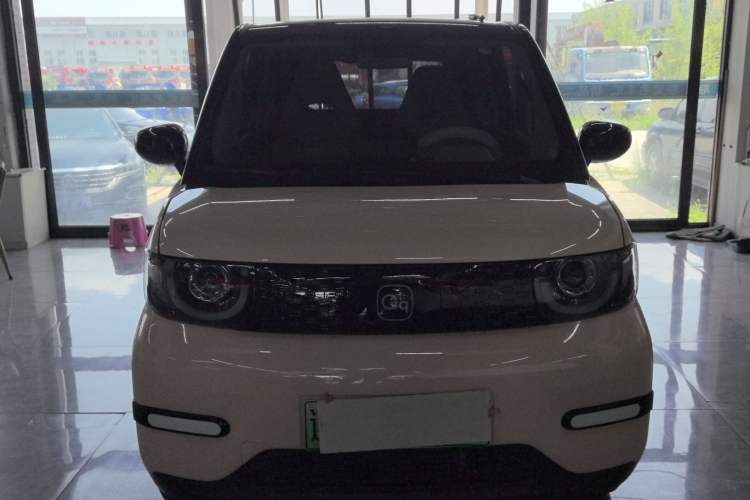 Used Chery QQ Ice Cream 2024 Edition Youth Version 205km Sundae Front