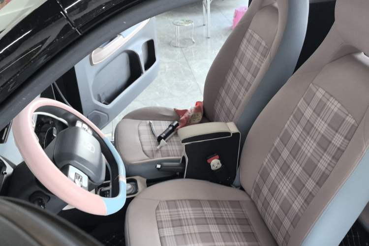 Used Chery QQ Ice Cream 2024 Edition Youth Version 205km Sundae Left Front Seat
