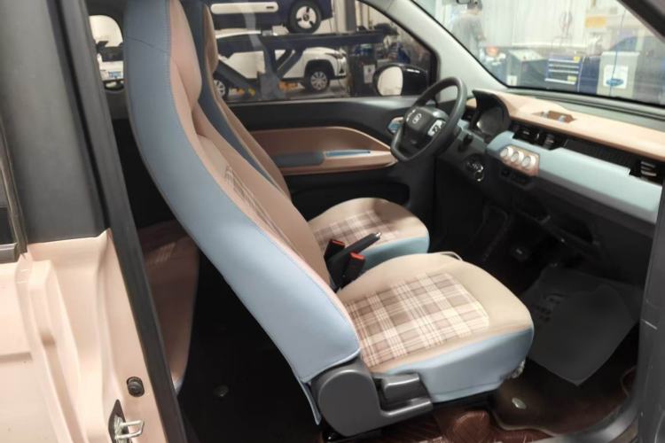Used Chery QQ Ice Cream 2024 Restyled 170 km Sundae Right Front Seat