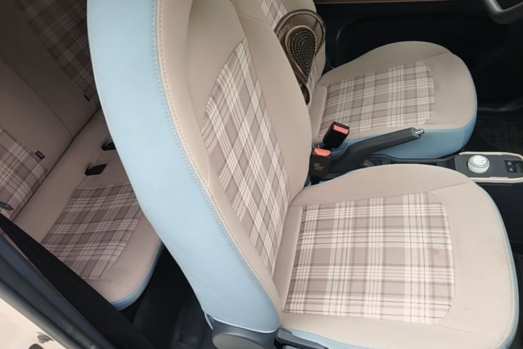 Used Chery QQ Ice Cream 2024 Edition Youth Version 205km Sundae Right Front Seat