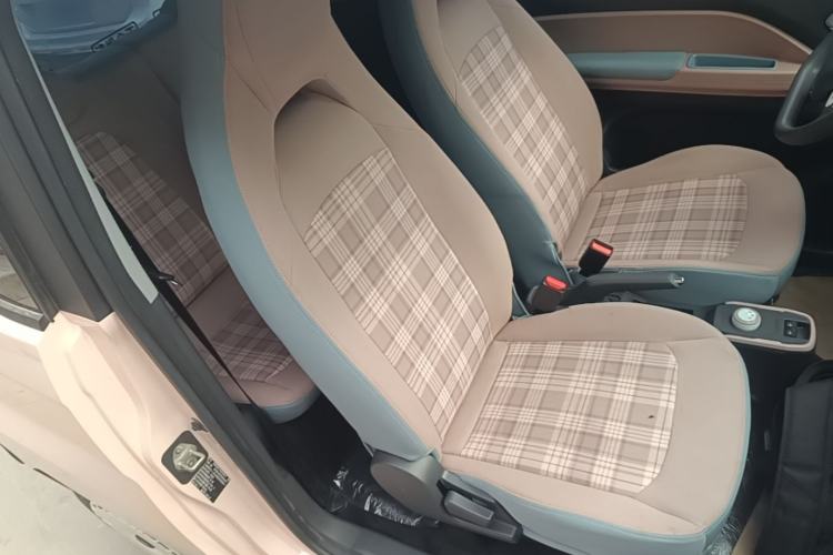 Used Chery QQ Ice Cream 2024 Edition Youth Version 205km Sundae Right Front Seat