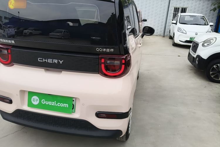 Used Chery QQ Ice Cream 2024 Edition Youth Version 205km Sundae Right Rear Taillight
