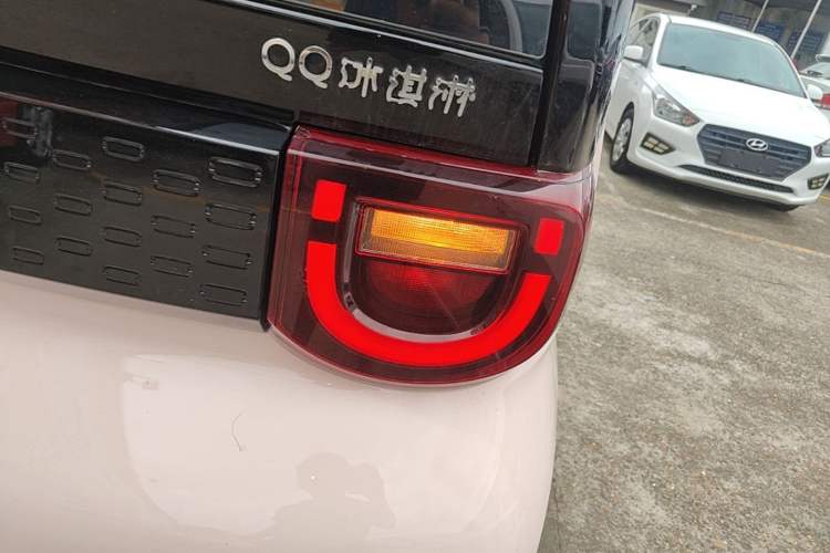 Used Chery QQ Ice Cream 2024 205km Sundae Right Rear Taillight