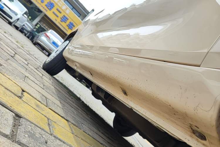 Used Chery QQ Ice Cream 2024 Edition Youth Version 205km Sundae Right Side Sill