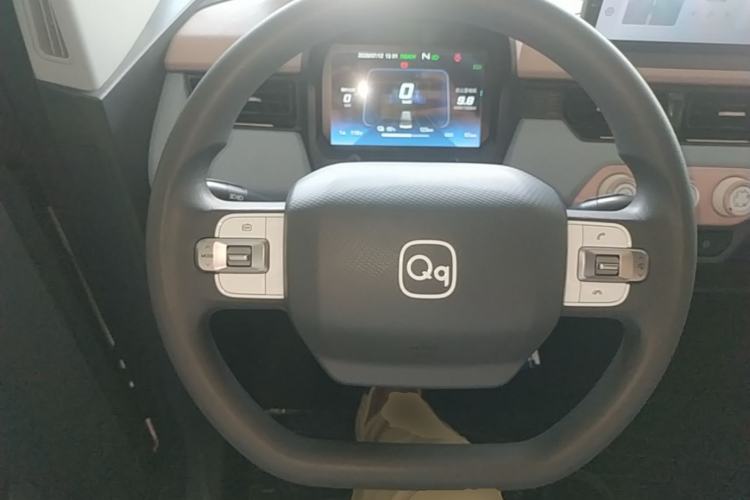 Used Chery QQ Ice Cream 2024 Edition Youth Version 205km Sundae Steering Wheel