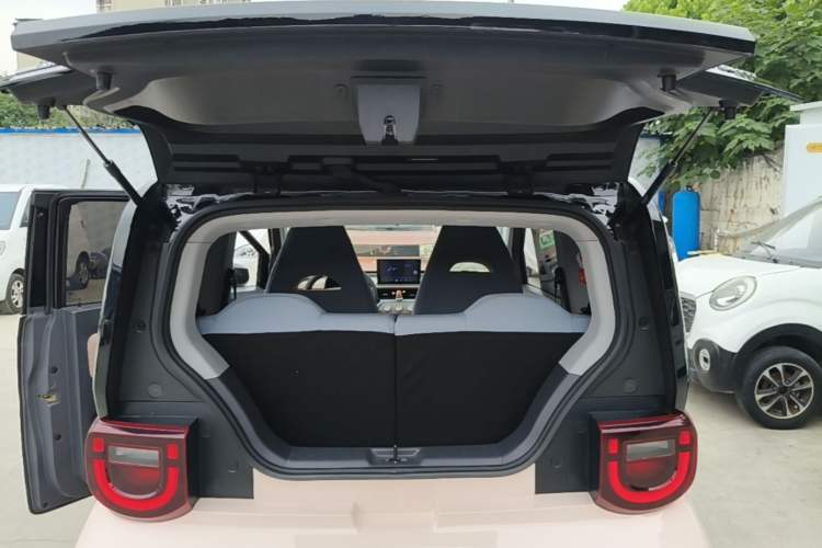 Used Chery QQ Ice Cream 2024 Edition Youth Version 205km Sundae Trunk