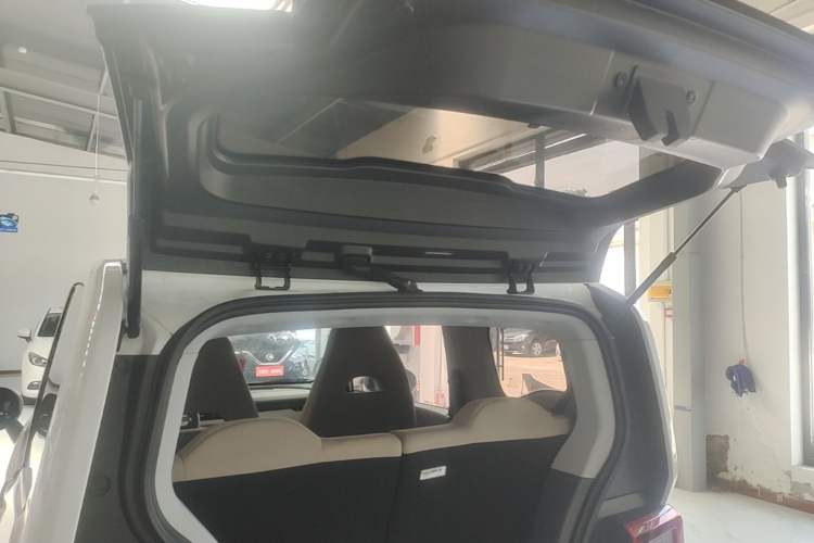 Used Chery QQ Ice Cream 2024 Facelifted 205km Sundae Trunk