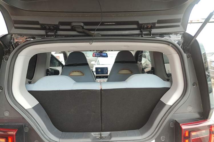 Used Chery QQ Ice Cream 2024 205km Sundae Trunk