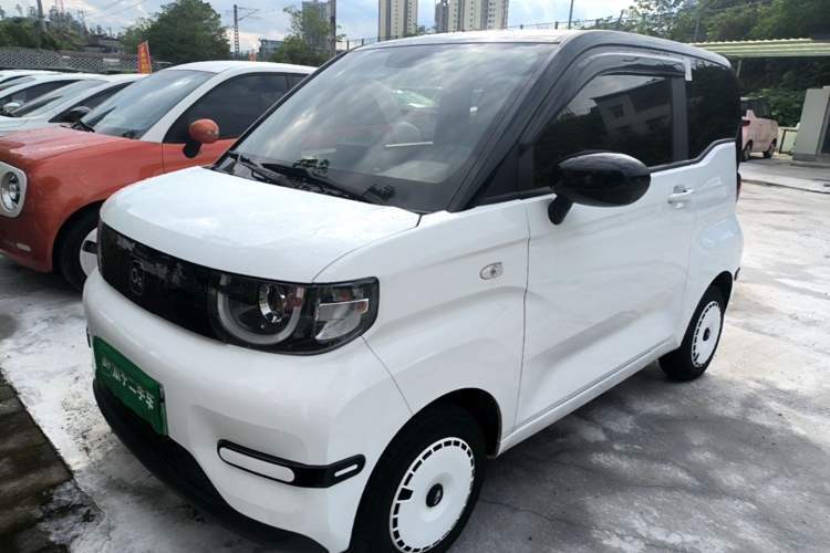 Ojetý Chery QQ Ice Cream 2024 Edition Youth Version 205km Sundae Guazi used car, China used car export, Used car for sale, Used  cars, Cheapest cars for sale