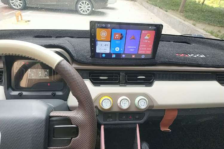 Used Chery QQ Ice Cream 2024 120km Milkshake Audio And AC Panel