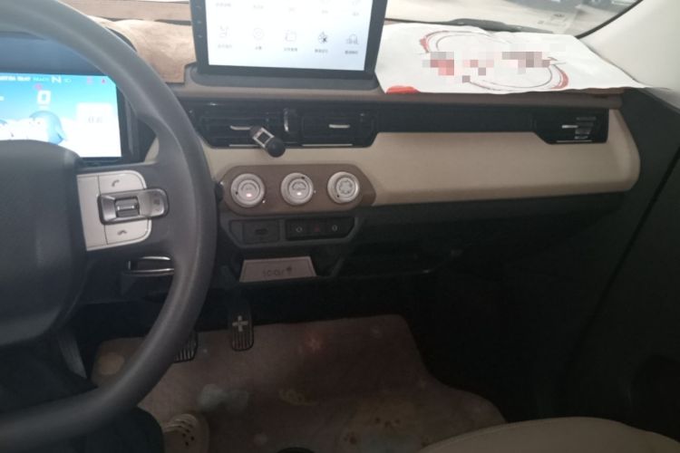 Used Chery QQ Ice Cream 2024 205km Sundae Audio And AC Panel