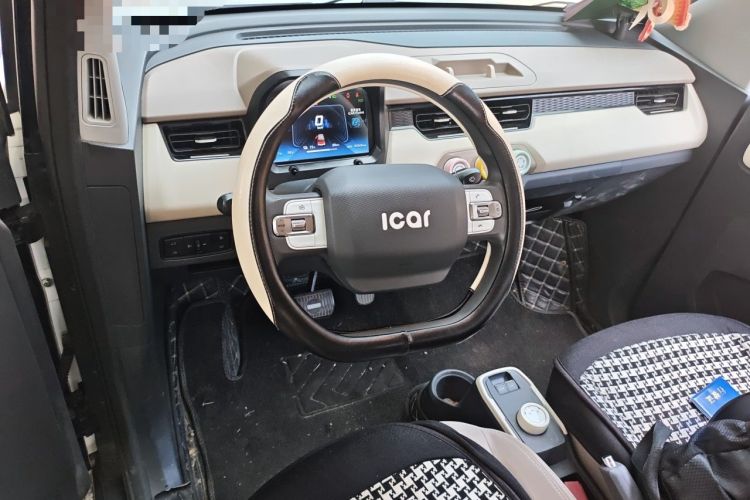 Used Chery QQ Ice Cream 2024 120km Cone Center Console