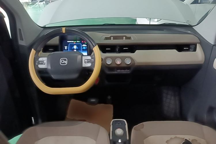 Used Chery QQ Ice Cream 2024 205km Sundae Center Console