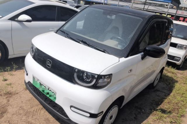 Used Chery QQ Ice Cream 2024 Youth Edition 205km Milkshake