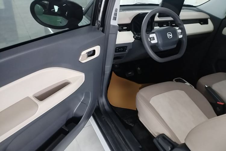 Used Chery QQ Ice Cream 2024 Edition Youth Version 205km Sundae Driver Seat
