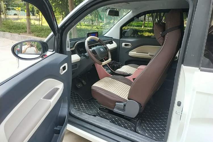 Used Chery QQ Ice Cream 2024 120km Milkshake Driver Seat