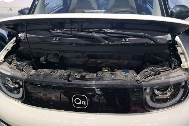 Used Chery QQ Ice Cream 2024 Edition Youth Version 205km Sundae Engine Bay