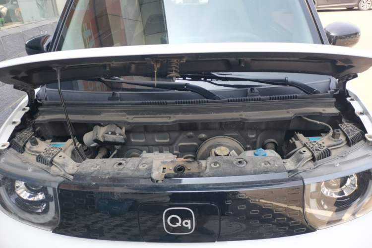 Used Chery QQ Ice Cream 2024 Edition Youth Version 205km Sundae Engine Bay