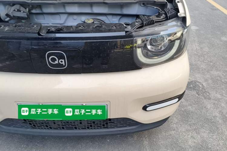 Used Chery QQ Ice Cream 2024 Edition Youth Version 205km Sundae Engine Bay Left