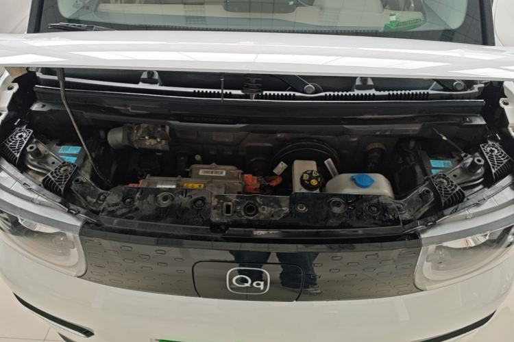 Used Chery QQ Ice Cream 2024 Edition Youth Version 205km Sundae Engine Bay
