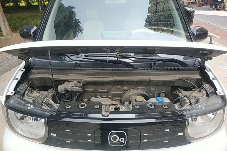 Used Chery QQ Ice Cream 2024 120km Milkshake Engine Bay