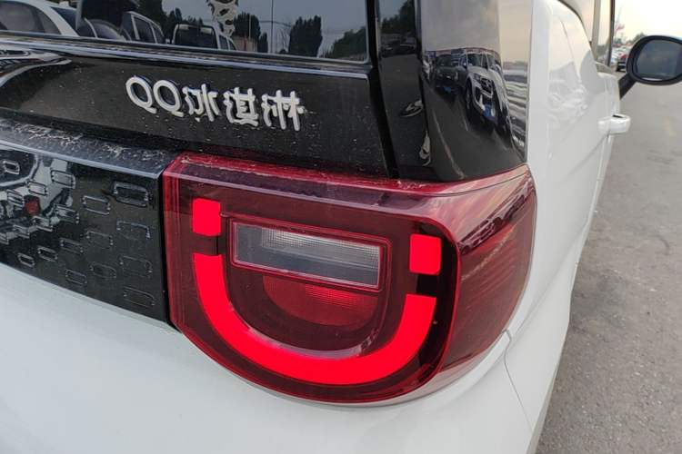 Used Chery QQ Ice Cream 2024 120km Milkshake Exterior 3