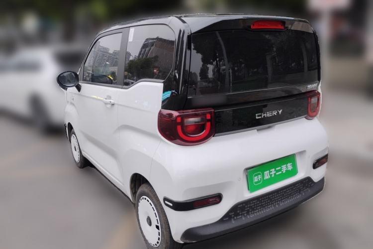 Used Chery QQ Ice Cream 2024 Youth Edition 205km Milkshake Exterior 3
