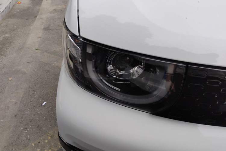 Used Chery QQ Ice Cream 2024 Youth Edition 205km Milkshake Exterior 6